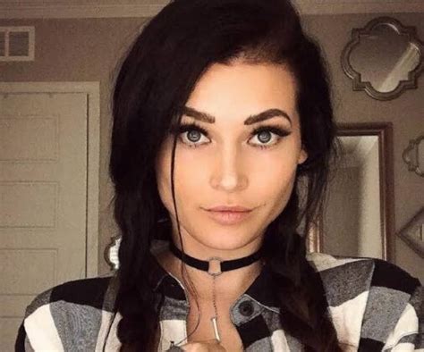 Niece Waidhofer Bio, Affair, Single, Net Worth,。